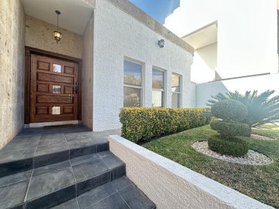 RESIDENCIA BOSQUES S/F FRENTEA PARQUE 